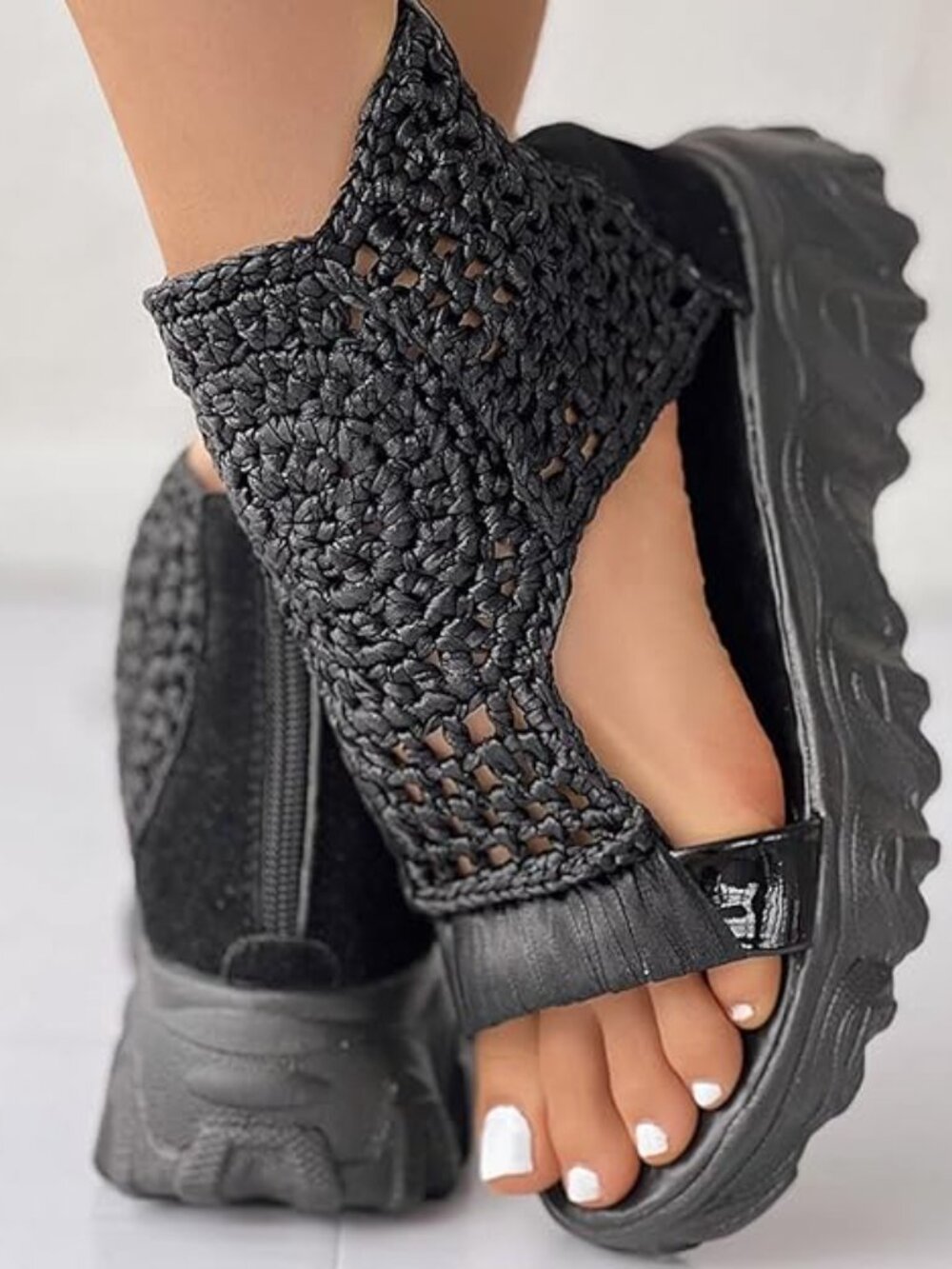 Black Crochet Chunky Platform Sandals Booties Open Toe Size 35 / 5